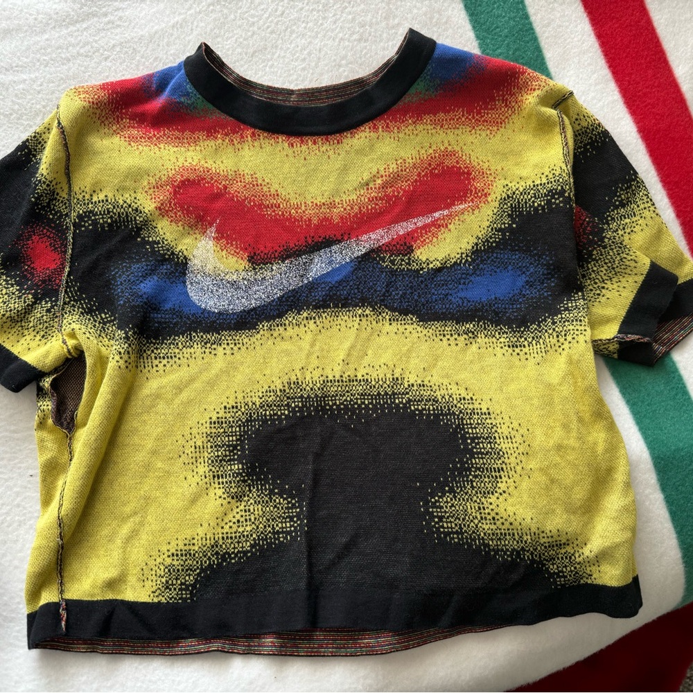 Nike reversible thermal top